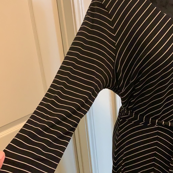 Black/ white stripped dress - Picture 3 of 10